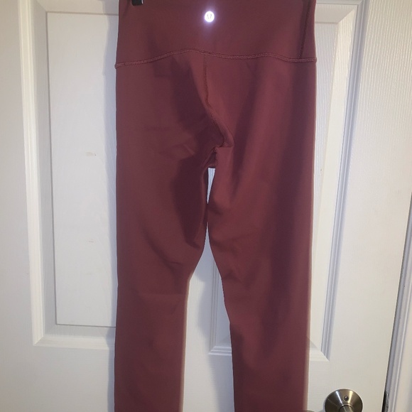 Lululemon Athletica Blush Leggings - Picture 2 of 3